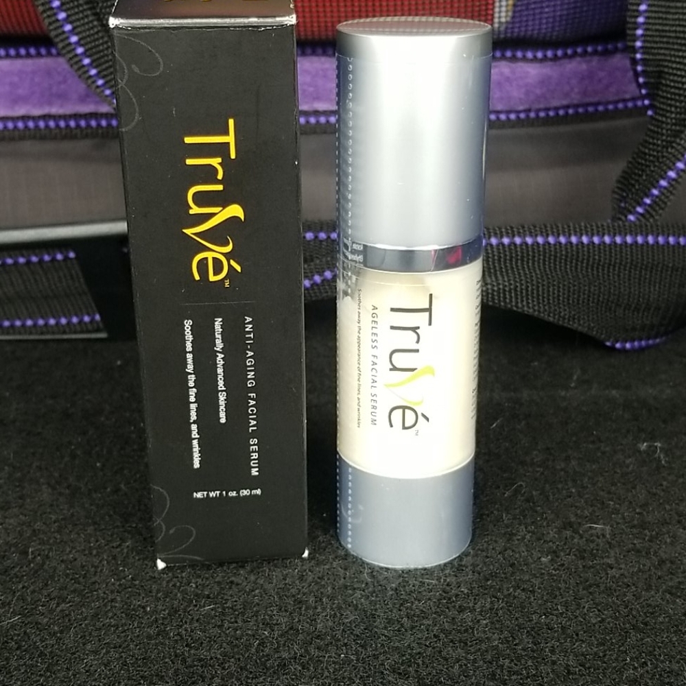 TRUV'E ANTI AGING FACIAL SERUM, NEW, SEALED, 1 OZ